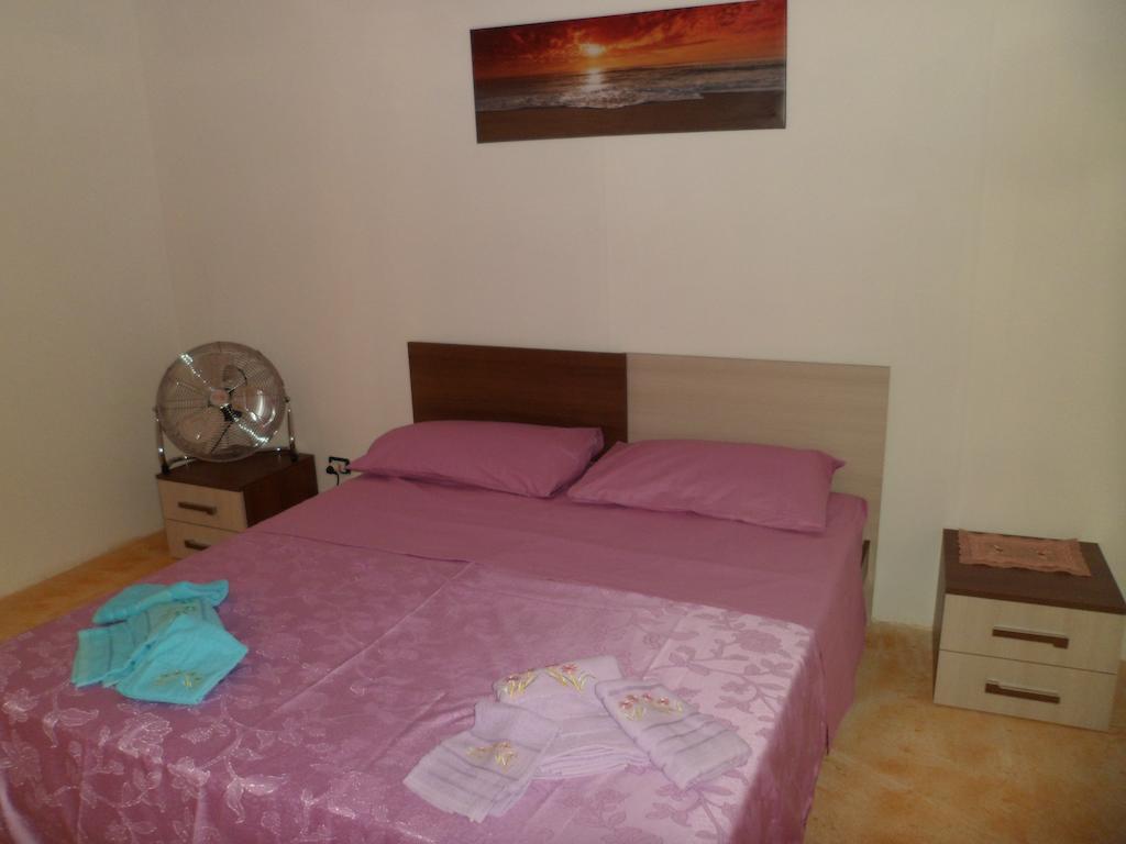 La Goccia D'Olio Hotel Sciacca Habitación foto